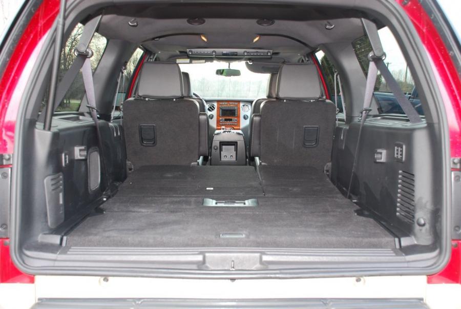  Ford Expedition EL 2007 года  (фото 22 из 67)